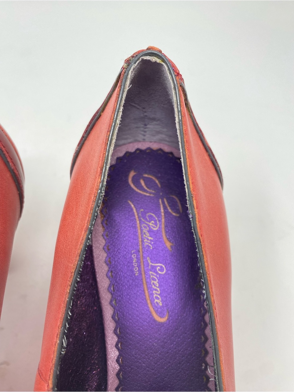 Poetic License Love Letter Mary Jane Red Leather Heels Gray Fabric Trim Retro - Picture 10 of 12